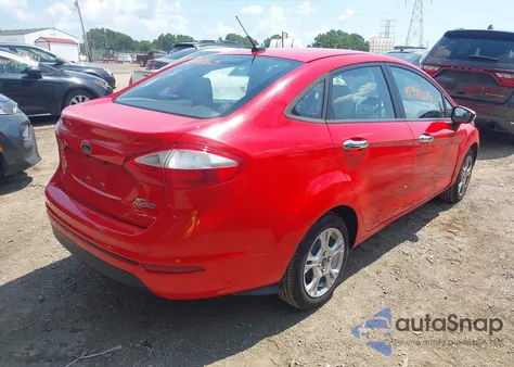 2014 Ford Fiesta Se z USA, uszkodzony, nr VIN 3FADP4BJ0EM157175